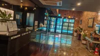 URban Brown Hotel