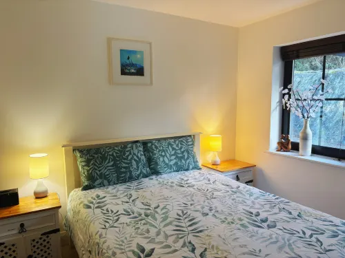 Riverside Garden B and B - 2-Star