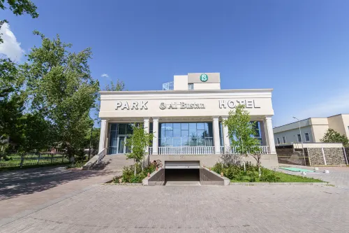 Park Hotel Al Bustan