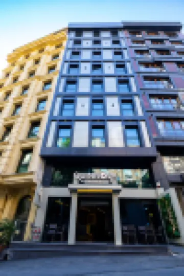 ควินโนวา โรงแรม