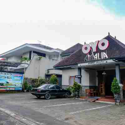 Hotel O Guest House Amalia Malang Hotel Exterior