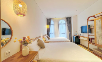 May House Grandworld on the beach