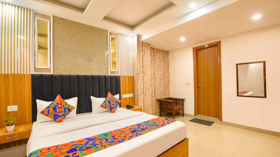 RECONNECT SUITES