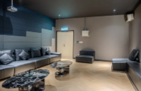 Space Residency Premium Suite Near KSL Mall by Nest Home