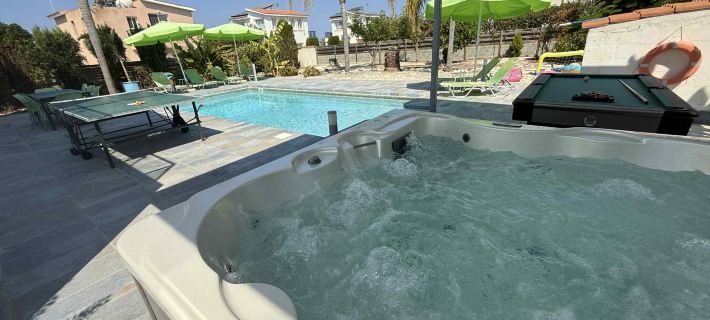 Villa Coralia Gardens 1km From Coral Bay Beach Hotels in Peyia