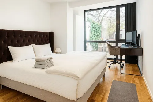 Newly renovated 3 BedRm, Spacious 80m sq, comtemporary Apartment in Central Trendy Oslo-Grunnerlokka