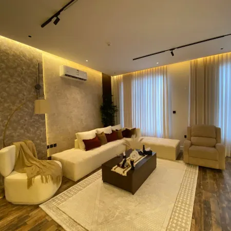 3BR | Modern Space w/ 86” TV, Self Check-in