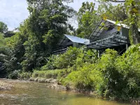 Kanopi Kalong Riverside Villa Tent Ulu Yam Batang Kali - 民泊