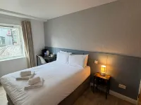 Mulligan Hotel Hotels near Brown Thomas