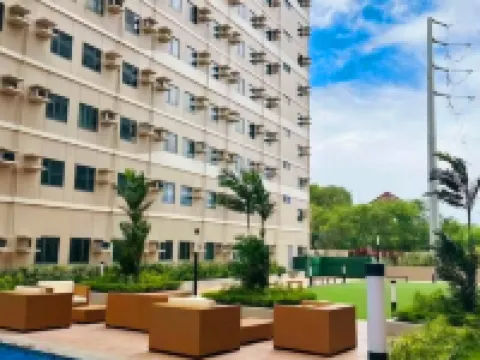 Modern Cozy Studio Hotels in Dasmarinas