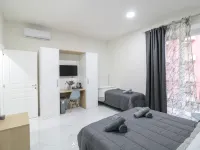 B&B Italia Hotels near House of Neptune and Amphitrite