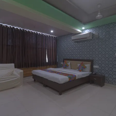 Shree Sanmat Guest House