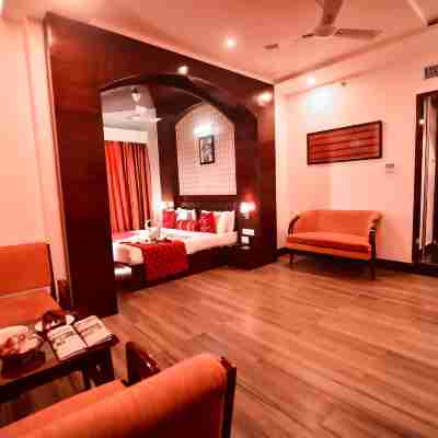 KONARK GRAND HOTEL Rooms