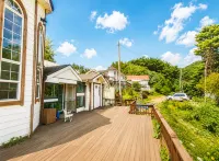 RiverView stay - parking