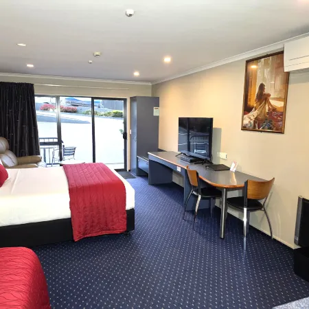 Bay City Motor Lodge