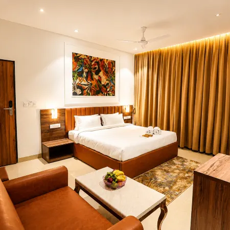 The Grand Icon Hotel