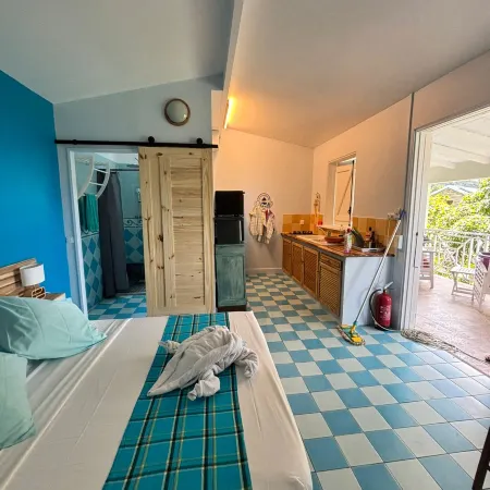 Habitation Pineau - Bungalow Azur with Private Jacuzzi
