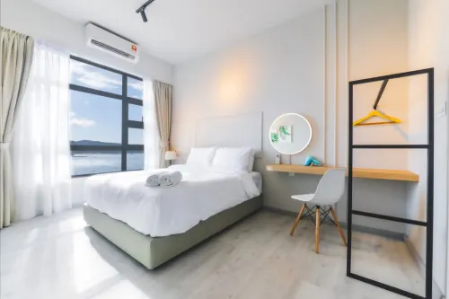 LS Sunset Ocean View Homestay - Jesselton Quay - Apartments