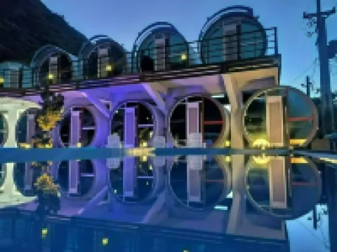 Green Island Tube 18 Hotels near Changbin Coast Observatory