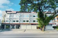 Aura Condotel Hotels near RBC
