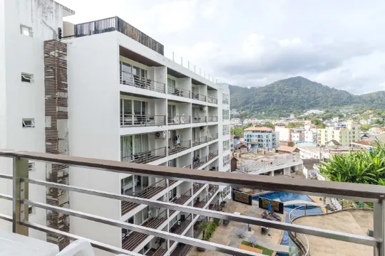 Bayshore Oceanview Condominium