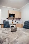 HOSTEL 13/77 - parking