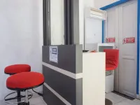Hotel O Qq Kost Near Pantai Kebesaran Beach Hotels in Palopo