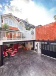 Modern Nordic-style 5-bedroom villa in Sukhumvit, downtown Bangkok - Villas