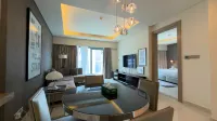 Luxury 1BR at Paramount Residences with Pool Gym & Parking - New