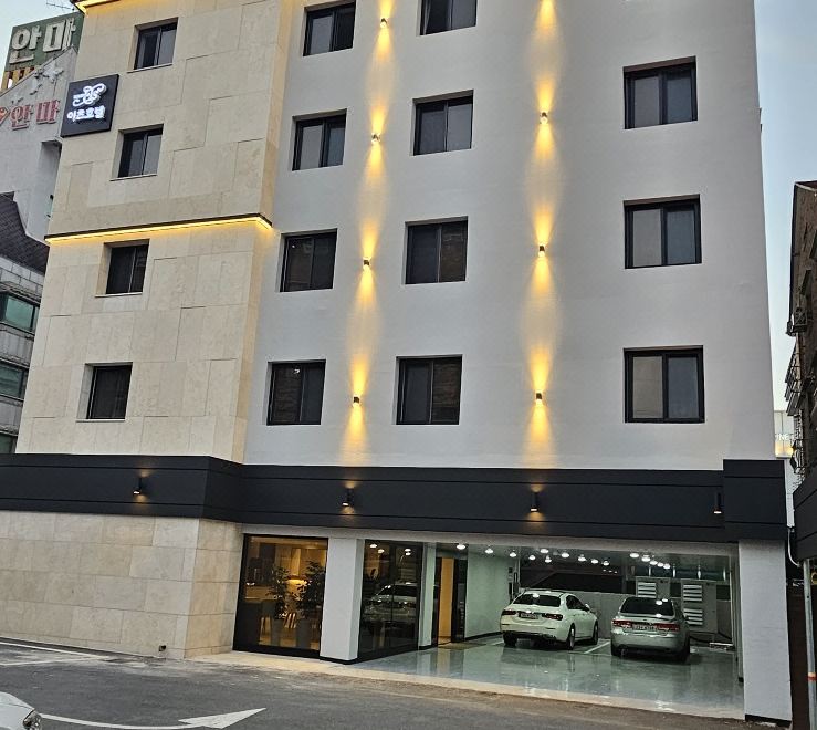 3. 전주 이츠호텔..