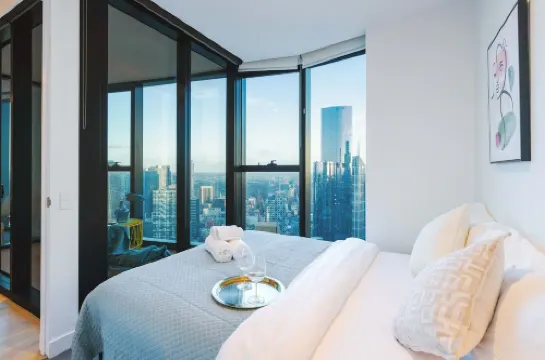 Swanston Central 3B Lv53 CBD Skyline View FreeTram