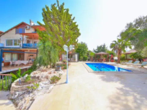 Villa Dundar Apart Hotel โรงแรมในคาช