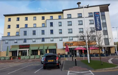 Travelodge Cheshire Oaks Отели в г. Эллесмер-Порт