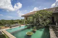Villa Mayurana by Edwards Collection