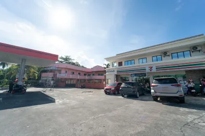 A Traveller's Inn Hotels near Sumlang Lake