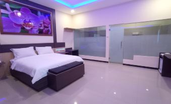 Solaris Hotel, Tegal