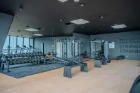 Space Residency Premium Suite Near KSL Mall by Nest Home - Gym