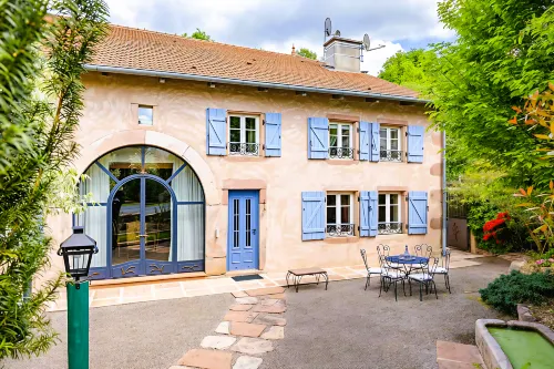 Luxury historic farmhouse in France -Domaine Macky