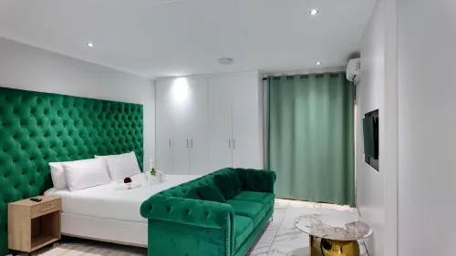 Malrose guesthouse Tours And safaris Windhoek Namibia Airport Shuttle services available