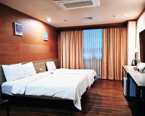 JS KING HOTEL 美金附近的飯店