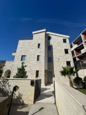Jadran Residence & Suites - Homestays
