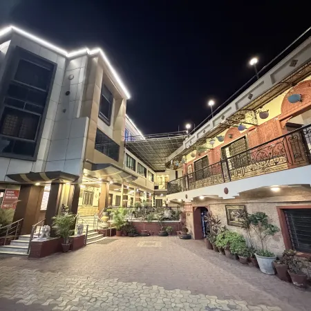 Hotel Saraswati