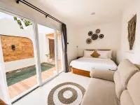 Ayodhya Villa Patran - Balcony