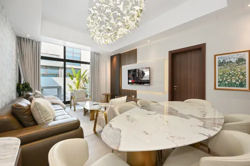 Luxury 5BR Townhouse with Private Pool | Dubai -  case vacanza in affitto