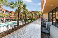 Clarion Pointe Galveston - Beachfront - Gym