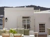 ドリオン ホテル カパリ・ビーチ周辺のホテル