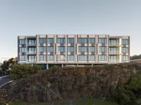 One North Terrace Hotels in Burnie