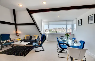 Percy Apartments for long stays - By Week2Week Hotels in 