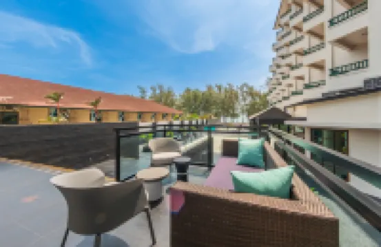 Solis Beach Hotel Rajamangala