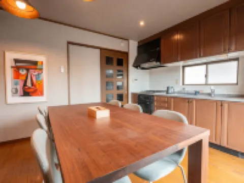 3 story house/105m2/4 bedrooms+7 beds/Max 12ppl